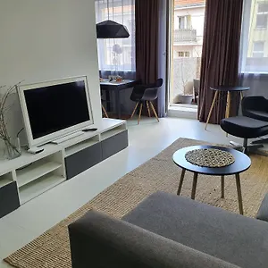 whitebeeapartament.hotelswroclaw.com/